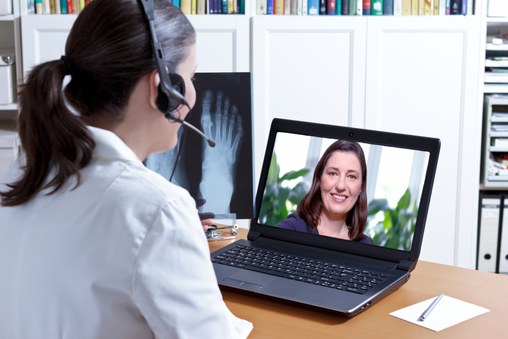 doctor talking with a patient via videcall