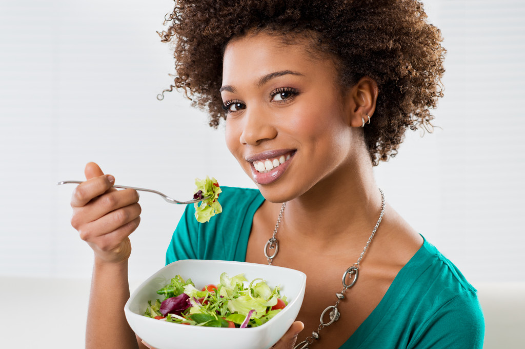 Woman eating healthily