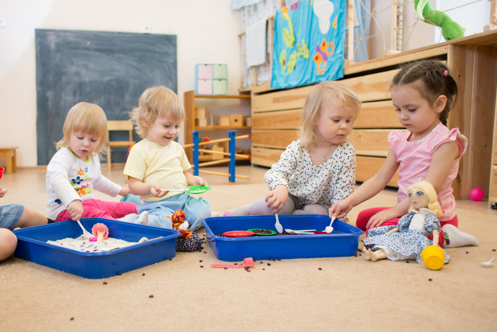 children in daycare playing